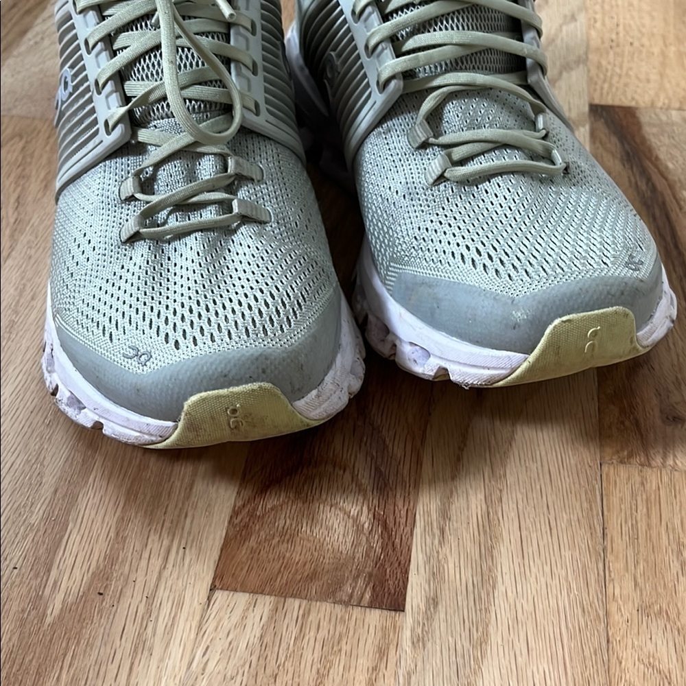 On Running Athletic Shoes with Breathable Knit Mesh in Light Green - Picture 5 of 9